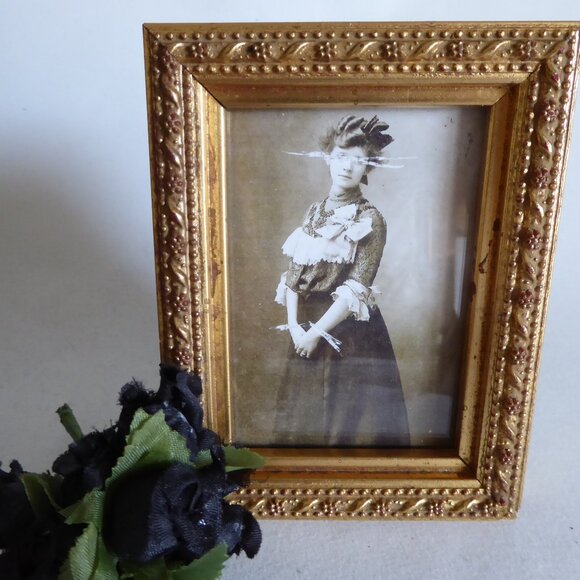 OOAK 18” DRACULA BRIDE VAMPIRE LUCY SCARY GOTHIC HORROR UNDEAD DOLL PROP ODDITY - Picture 13 of 16